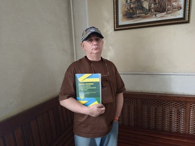 У Житомирі вийшли на протест під міськраду люди, які вклали гроші в квартири, але не отримали їх