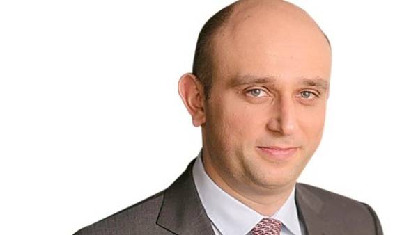 Новий керівник Міністерства економіки відзначив важливість вирішення питань промисловості у День працівників…