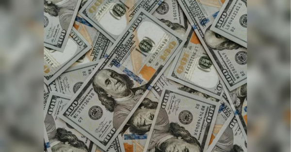 Курс долара у липні впаде нижче 45 гривень: чому банкіри вважають це можливим