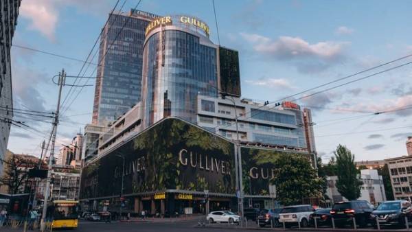 Ощадбанк та Укрексімбанк планують продати ТРЦ Gulliver на торгах, початкова вартість становить…