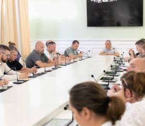 У столиці формують продовольчий резерв на зиму.