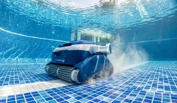 Інтеграція технологій: функція пилососів-роботів ModernPools в актуальному басейному інжинірингу