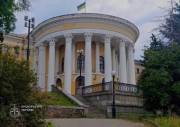 Приміщення колишнього Жовтневого палацу в Києві за рішенням суду повинні повернути державі.